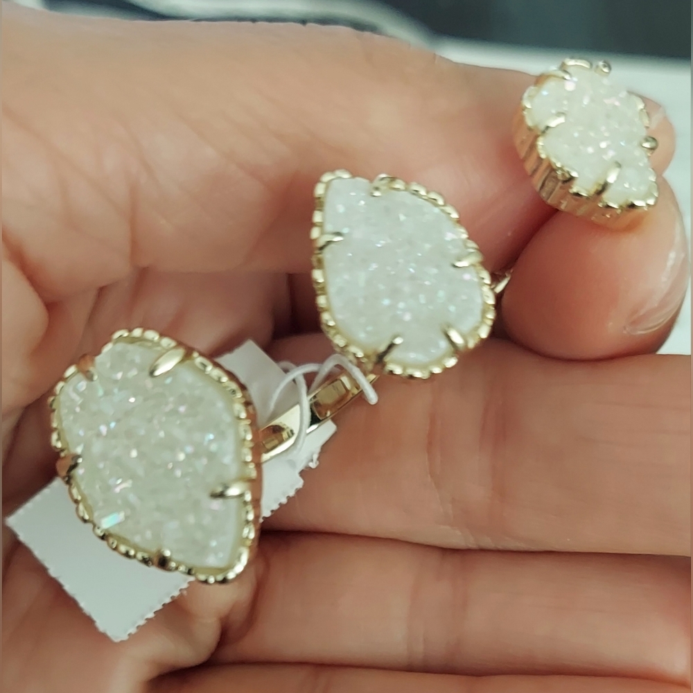 NWT In Gift Box Kendra Scott- Naomi Gold Tone Stone Double Ring- Sz S/M